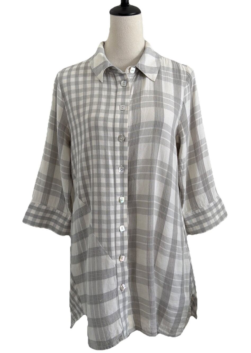 Soft Surroundings Tunic Top Womens Med Gray/Sage Plaid Button Front 3/4 Sleeves